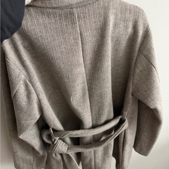 Zara Taupe Ribbed Blazer - Picture 4 of 4